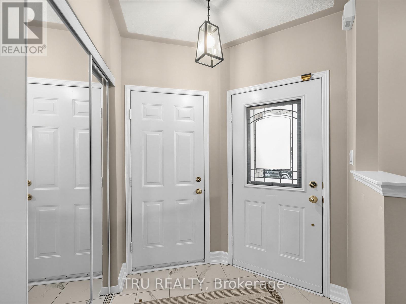 63 RUSSELL STREET - 5