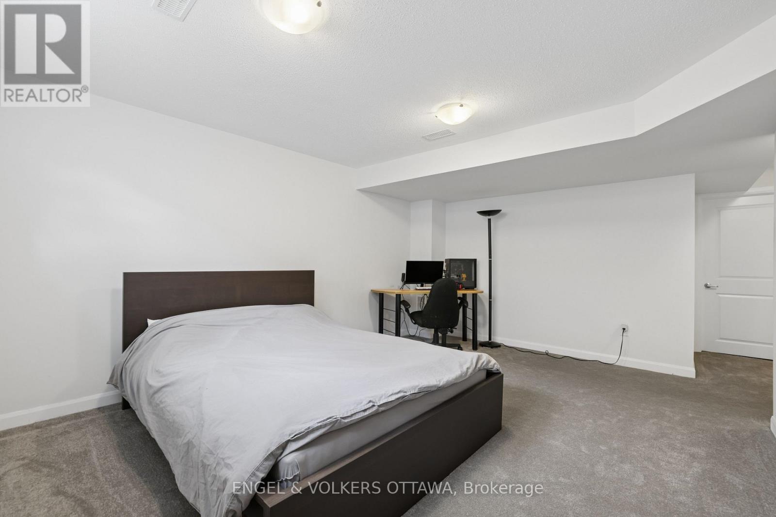 185 CHAKRA STREET - Image 21