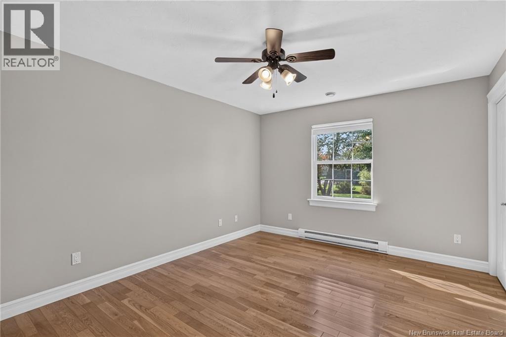 33 Chad Crescent - 35
