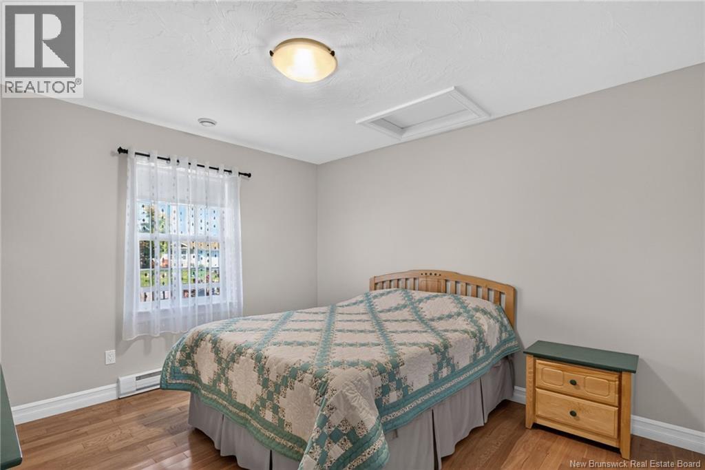 33 Chad Crescent - 39