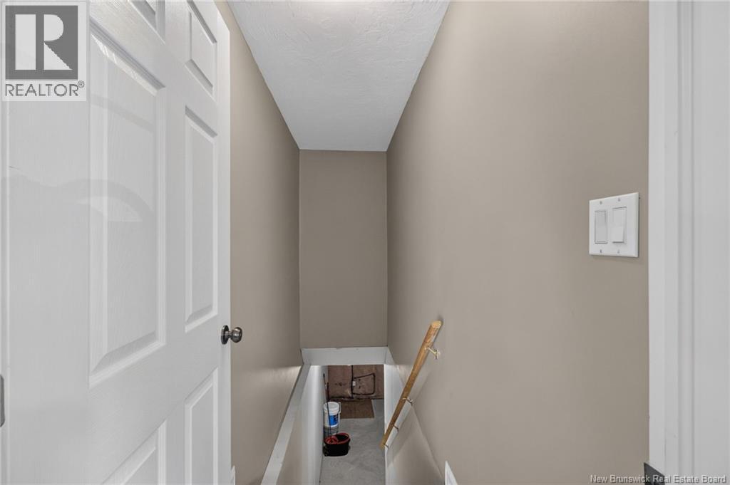 33 Chad Crescent - 41