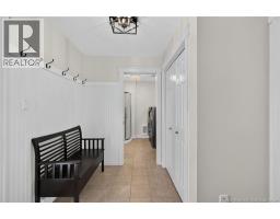 33 Chad Crescent, photo 4