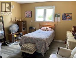 585 Rue Basque, Tracadie, NB E1X1B1 Photo 13