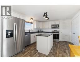 61 Moss Lane, photo 4