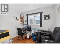 124 Redmond Street, photo 13