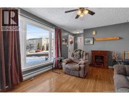 124 Redmond Street, photo 3