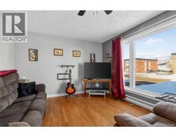 124 Redmond Street, photo 4