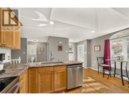 321 Twin Oaks Drive, photo 5
