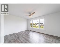 9240 Broderick Road, Lasalle, ON N9A6Z6 Photo 18