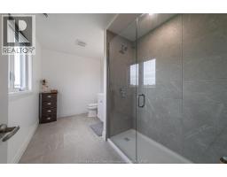 9240 Broderick Road, Lasalle, ON N9A6Z6 Photo 36