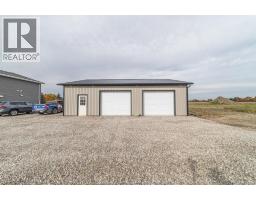 9240 Broderick Road, Lasalle, ON N9A6Z6 Photo 45