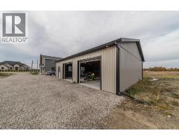 9240 Broderick Road, Lasalle, ON N9A6Z6 Photo 42