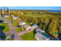 Laundry room - 25 Macdonald Crescent, Sydney Mines, NS B1H3H5 Photo 9