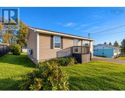 Bedroom - 25 Macdonald Crescent, Sydney Mines, NS B1H3H5 Photo 6
