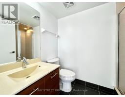 2305 - 125 Village Green Square, Toronto, ON M1S0G3 Photo 18