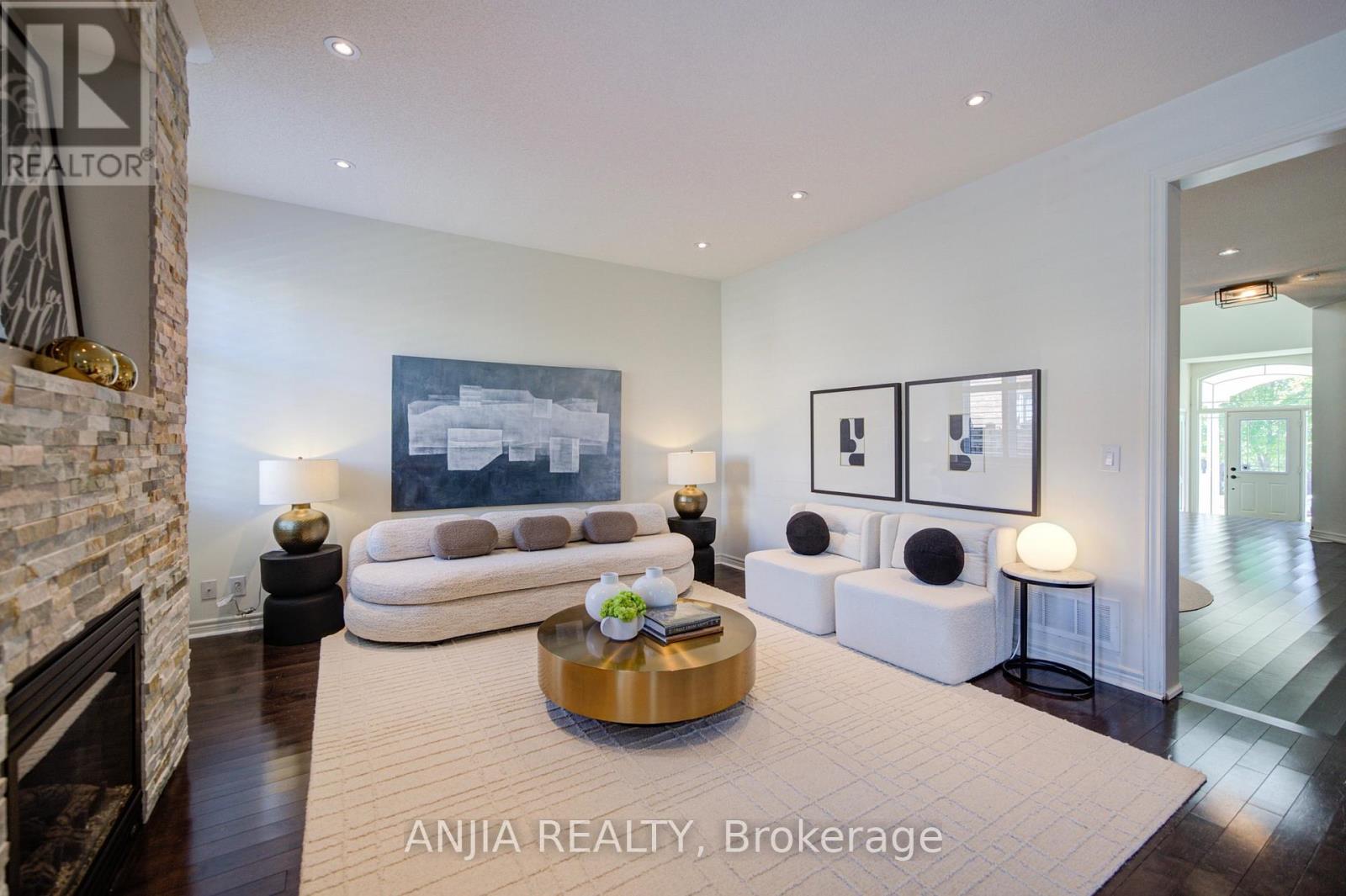 68 Old Field Crescent, East Gwillimbury, ON photo 24