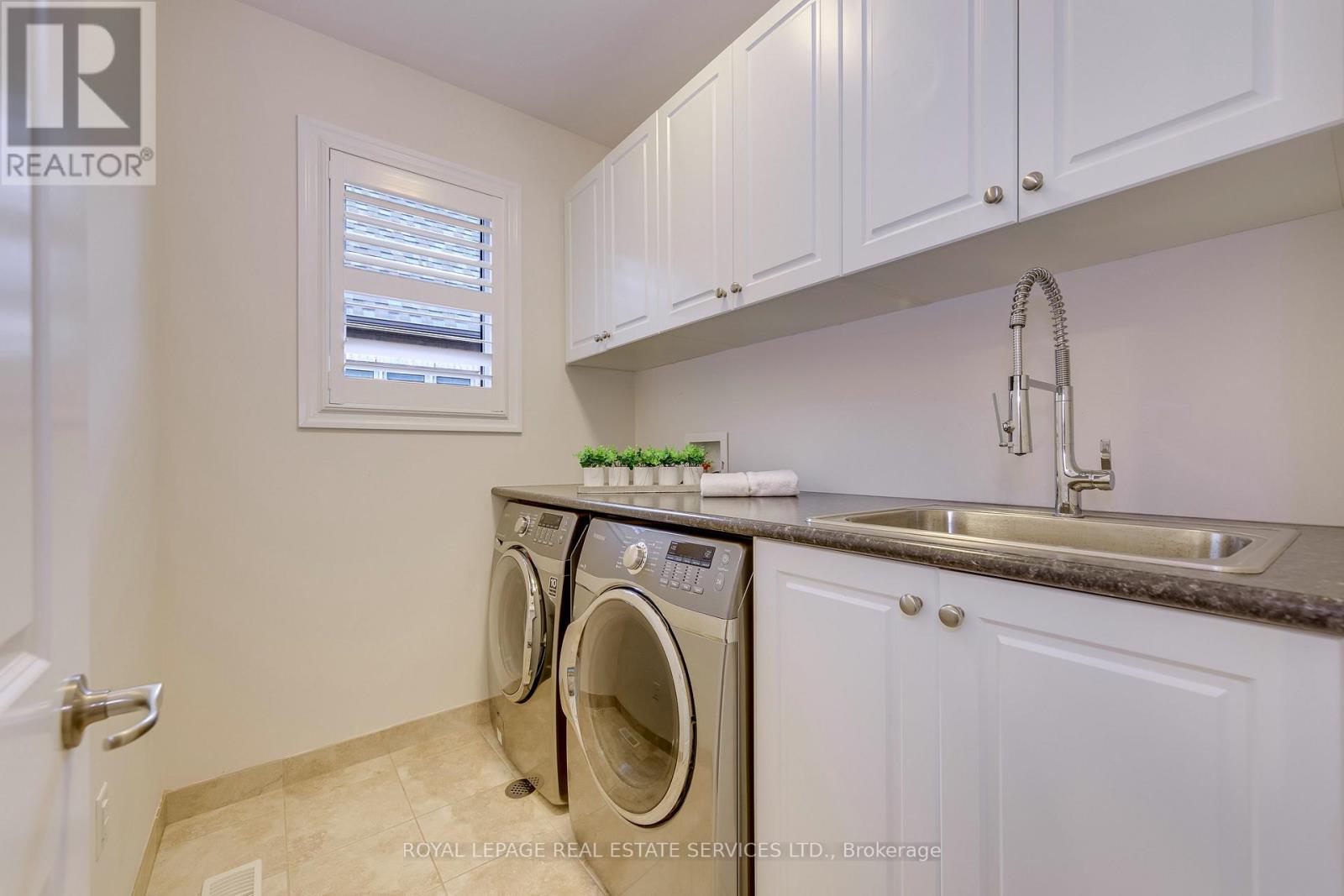 144 North Park Boulevard, Oakville, ON photo 44