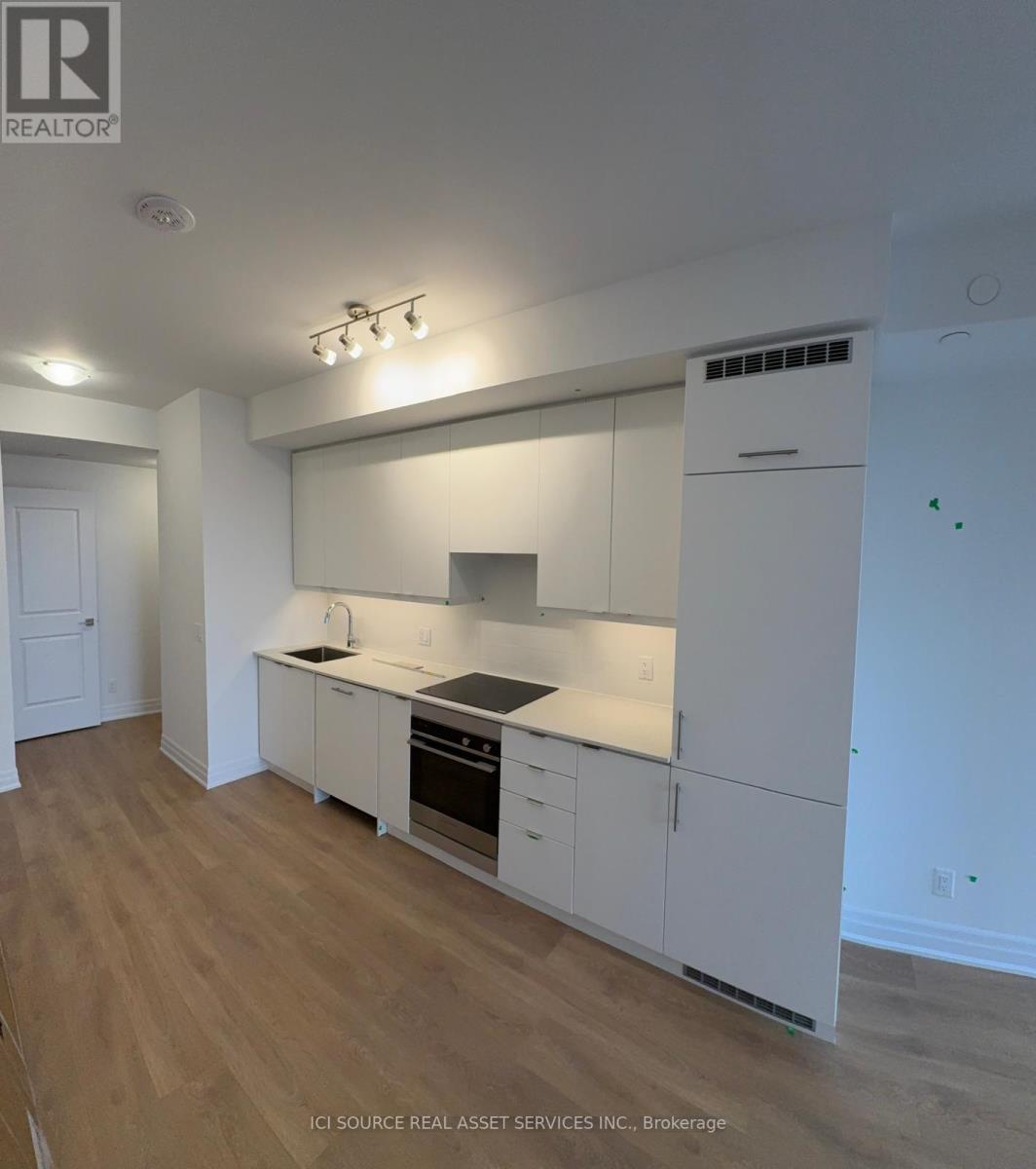 30 Elm Drive West — photo 11