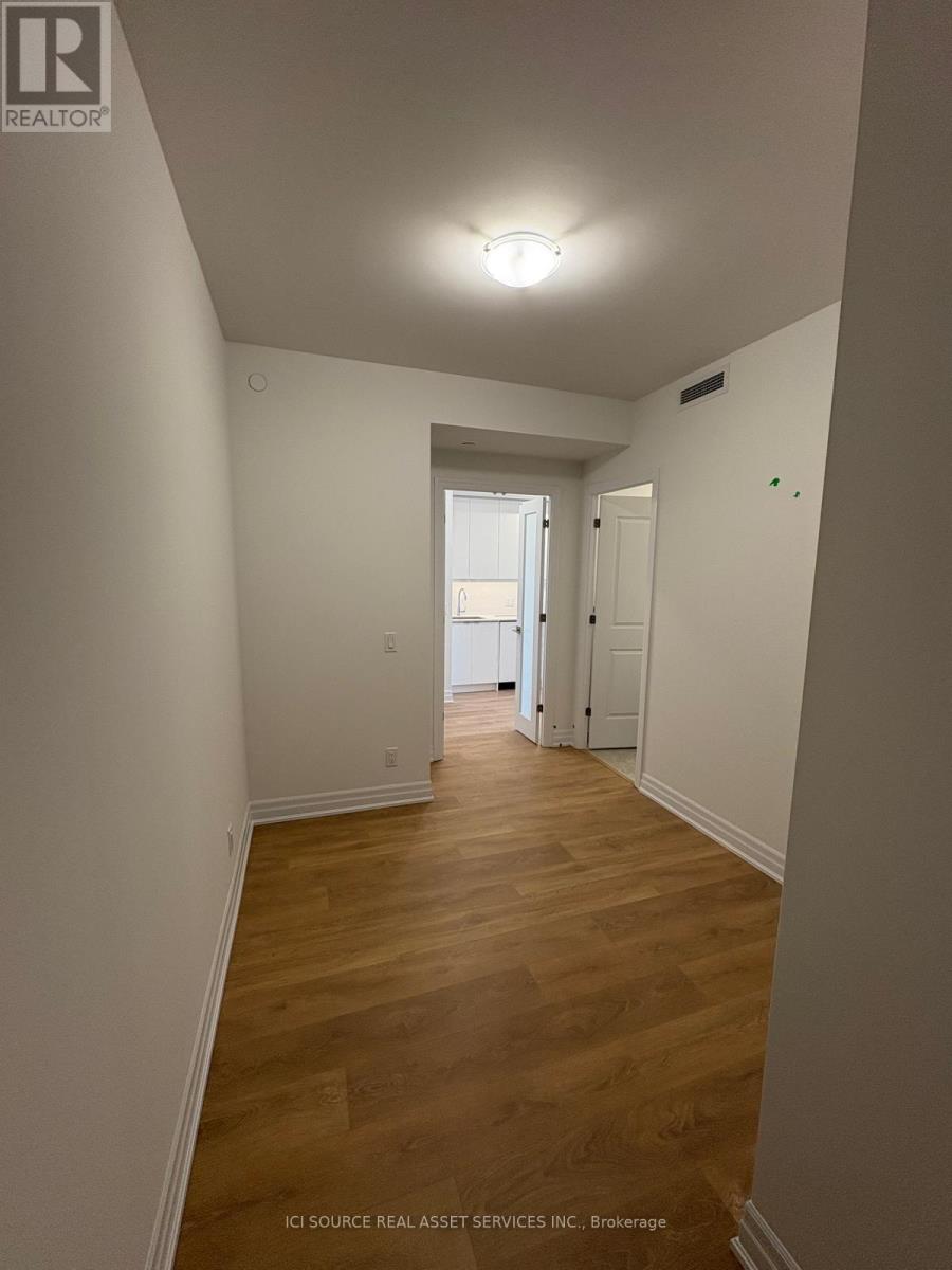 30 Elm Drive West — photo 14