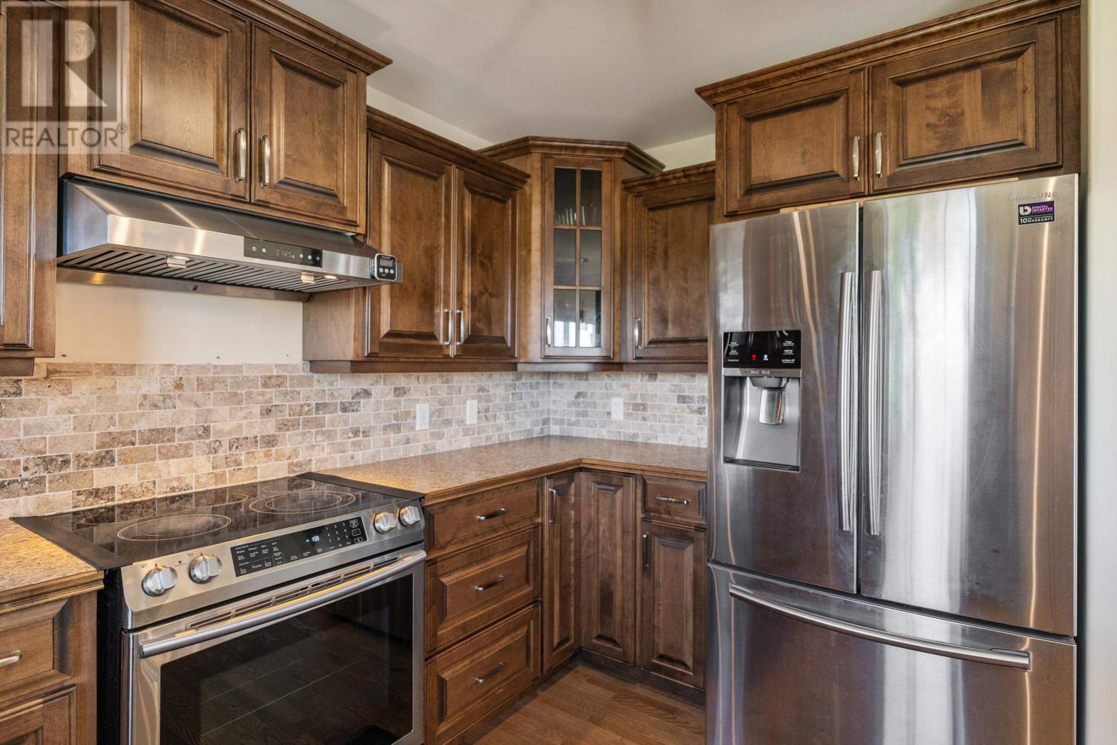 15 Kenwood Circle - 13