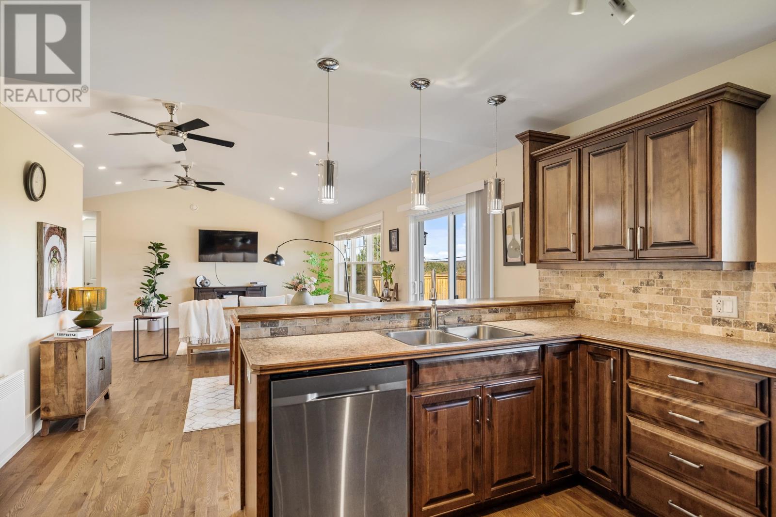 15 Kenwood Circle - 14