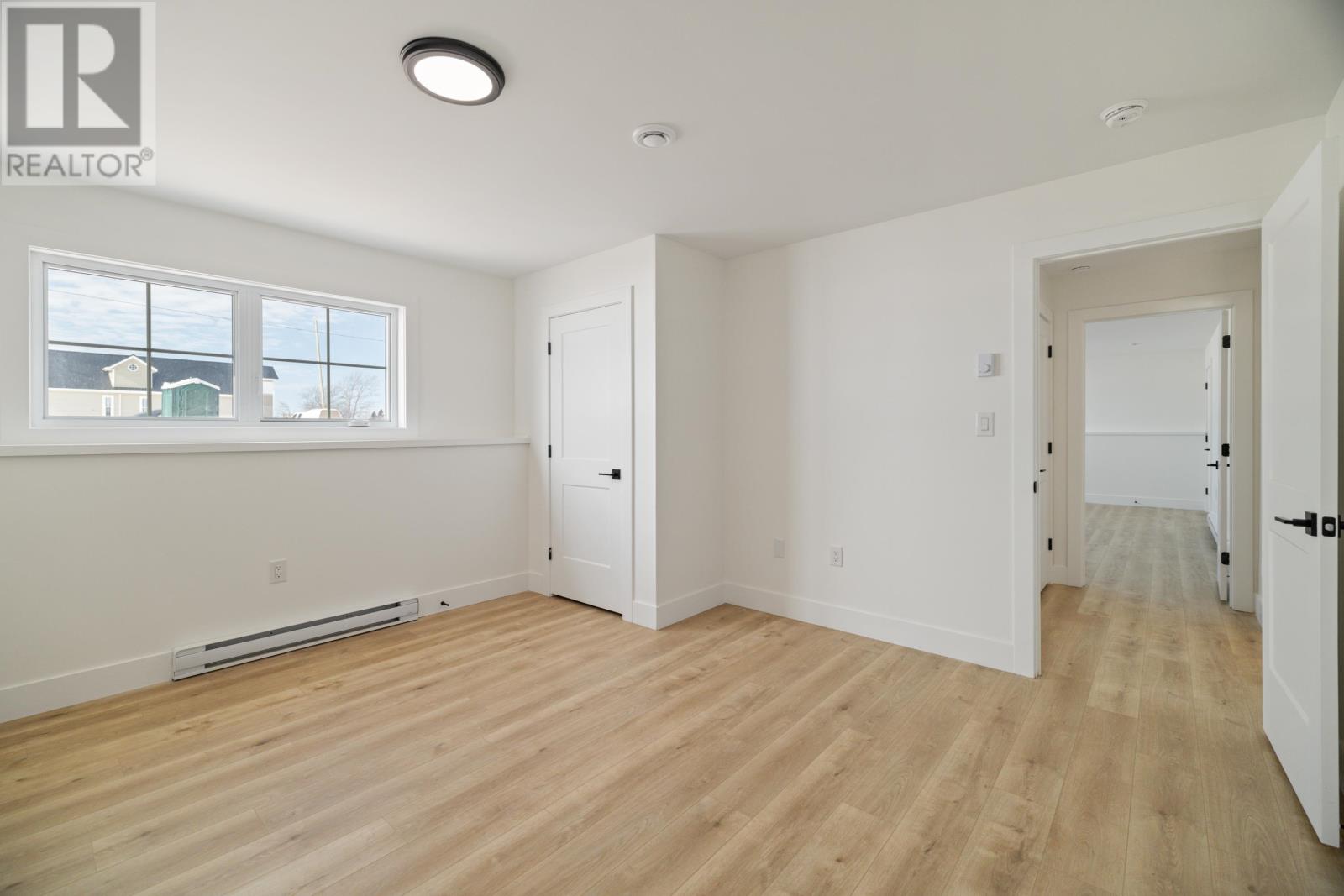 24-8 Donagh Road - 28