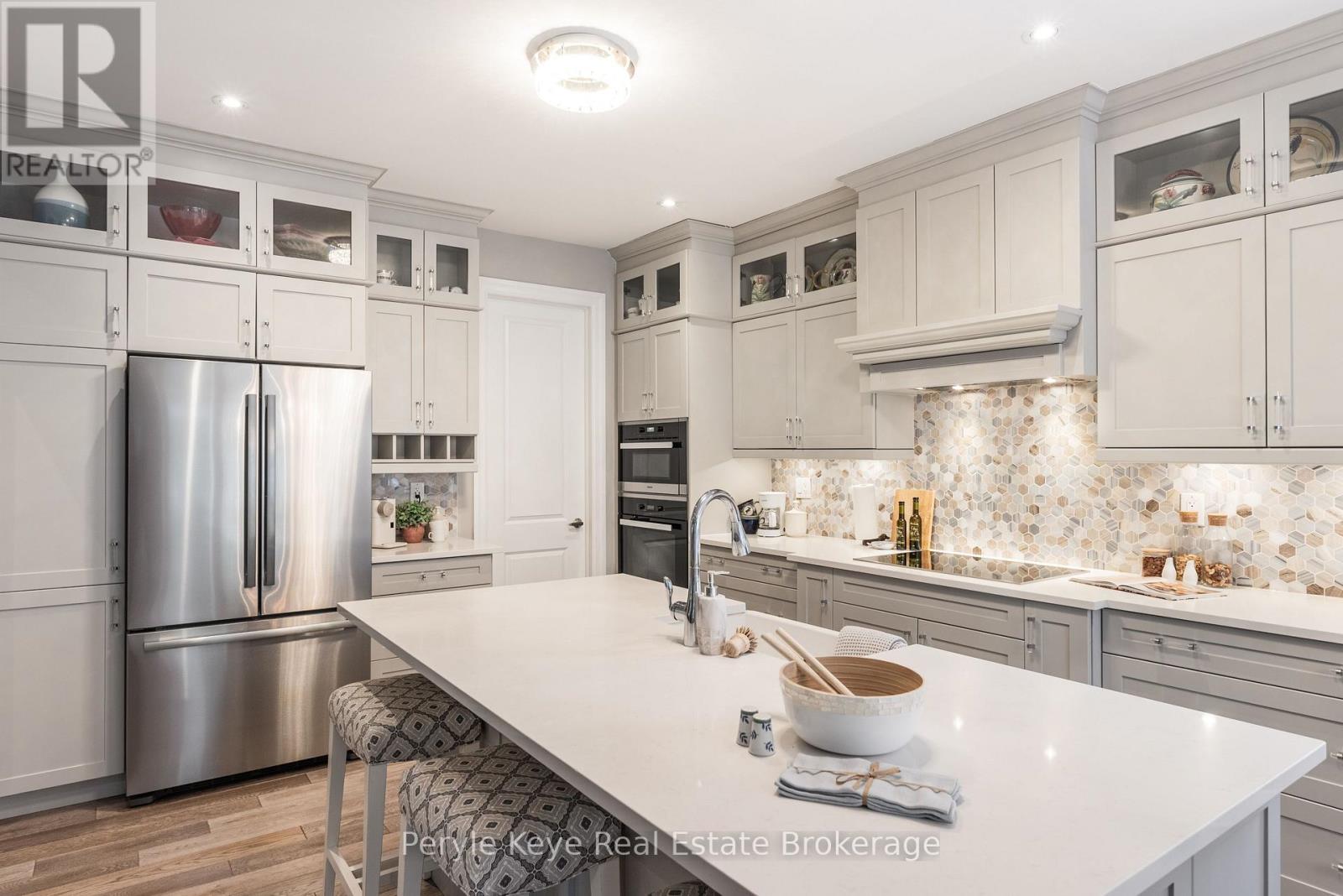 33 HUNTER PLACE - 19