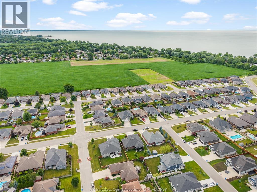 68 CONSERVATION BOULEVARD - Image 41