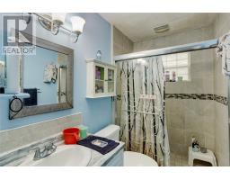 53 Montague Street thumbnail 18