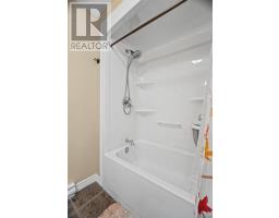 40 Finlaystone Drive thumbnail 14