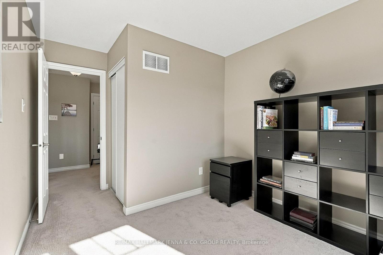2455 NUTGROVE AVENUE - 21