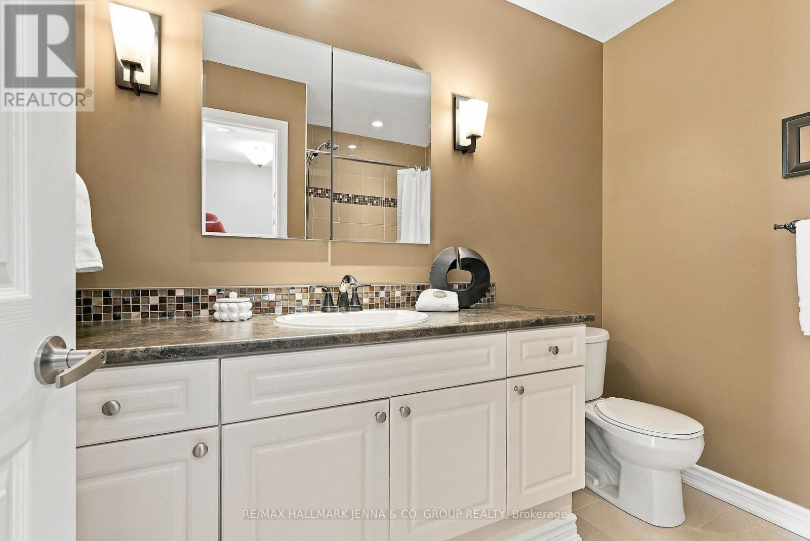 2455 NUTGROVE AVENUE - 22