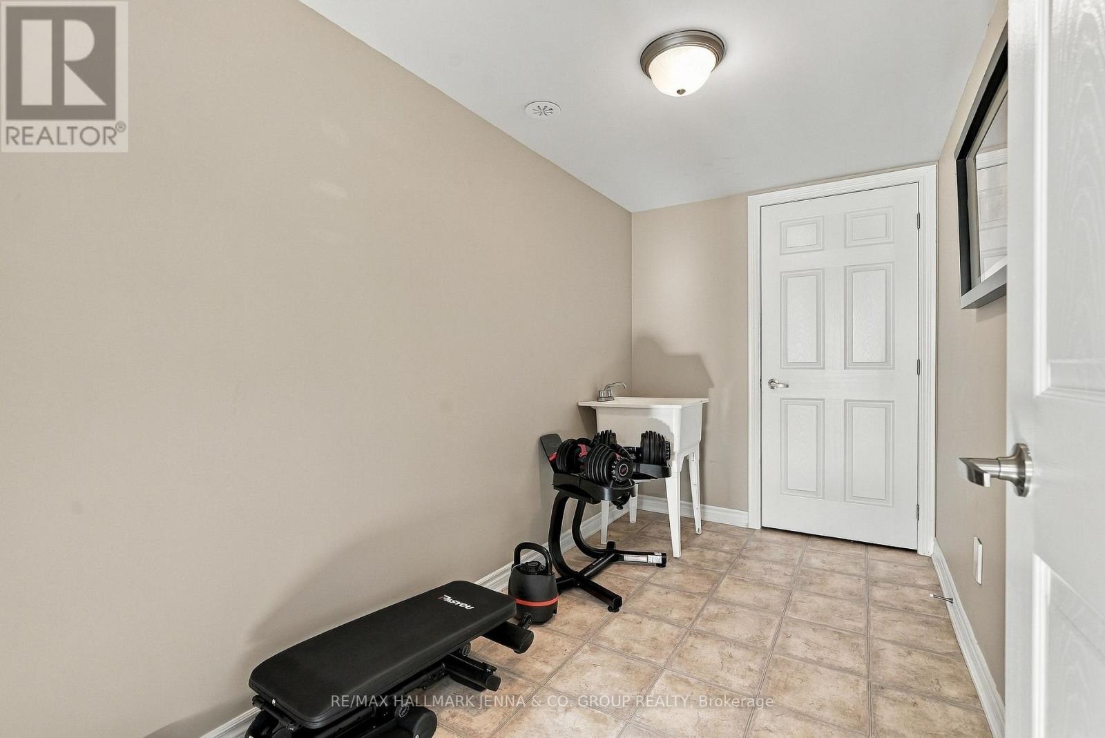 2455 NUTGROVE AVENUE - 5