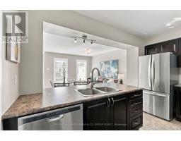 2455 Nutgrove Avenue, Ottawa, ON K2J0X5 Photo 10