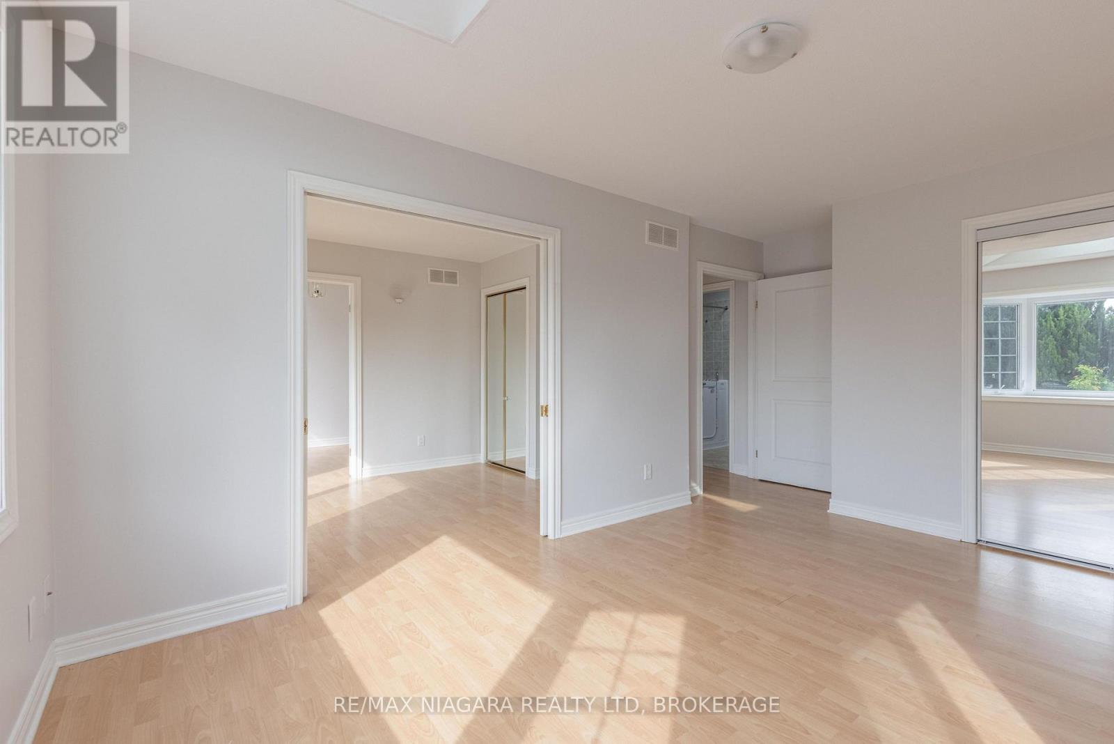 6474 Taylor Street — photo 10