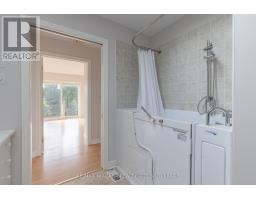 6474 Taylor Street, Niagara Falls, ON L2G2G1 Photo 13