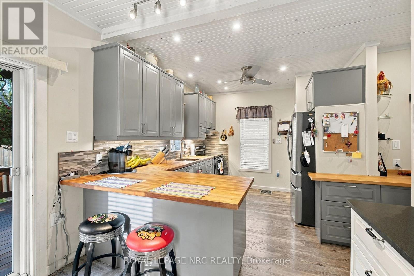 4455 PARK STREET E - 9