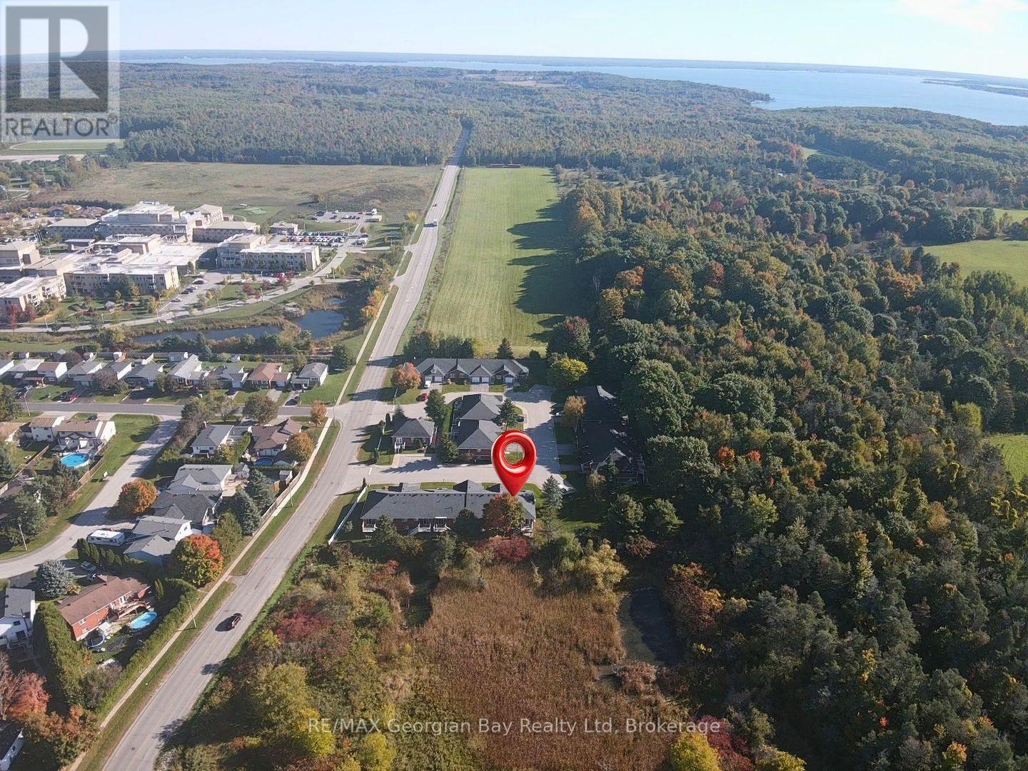 #5 90 THOMPSONS ROAD - 37