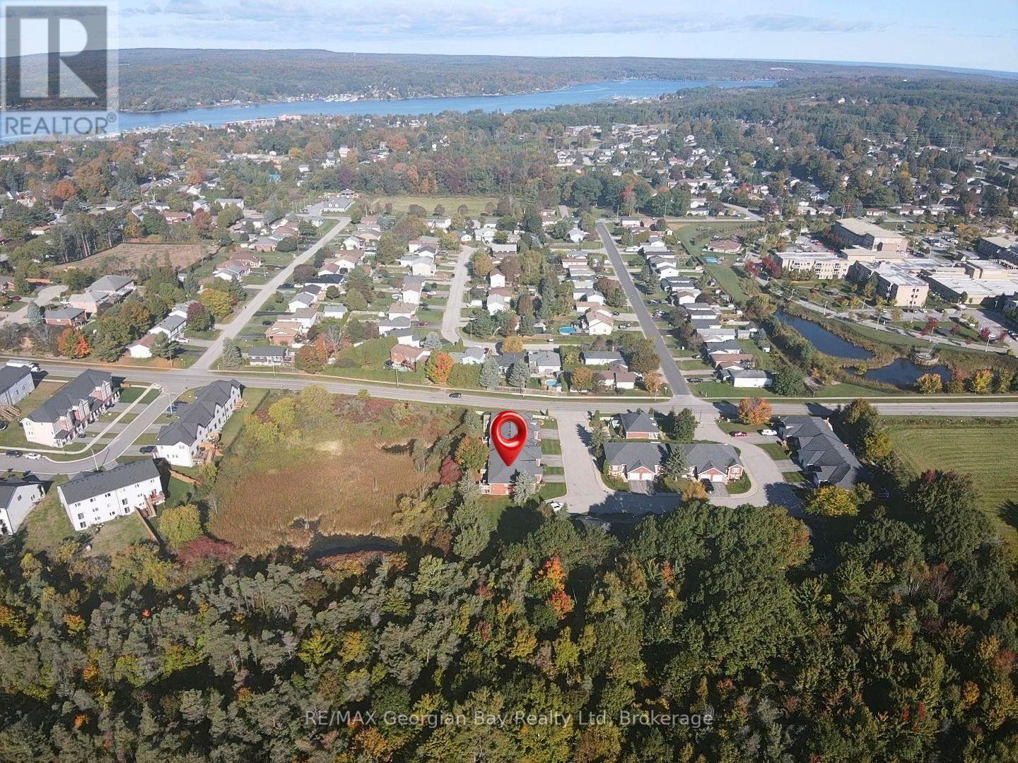 #5 90 THOMPSONS ROAD - 38