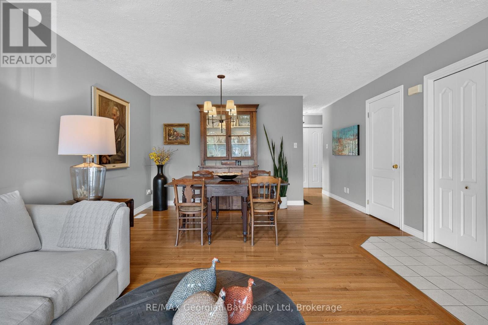 #5 90 THOMPSONS ROAD - 6