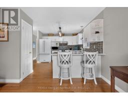5 - 90 Thompsons Road, Penetanguishene, ON L9M2H1 Photo 14