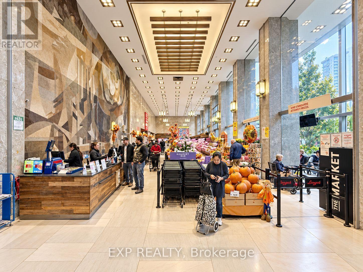 315- 111 St Clair Avenue West, Toronto, ON photo 20
