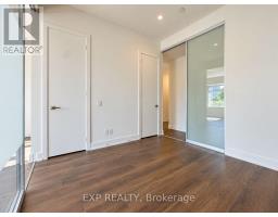 315 - 111 St Clair Avenue W, Toronto, ON M4V1N5 Photo 11