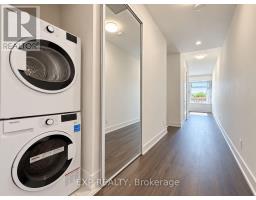 315 - 111 St Clair Avenue W, Toronto, ON M4V1N5 Photo 18