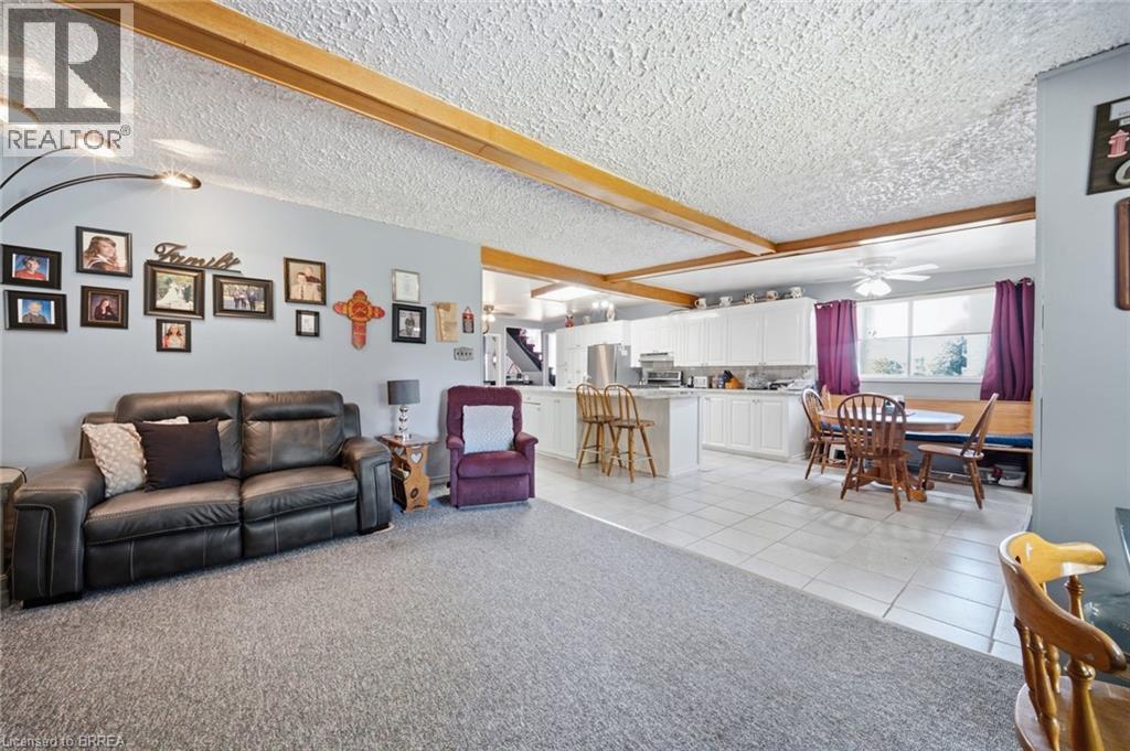 986 COLBORNE Street - 12