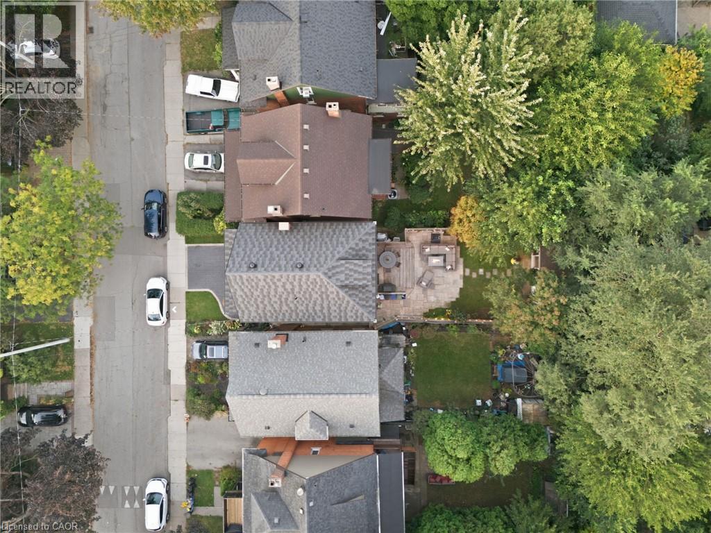 35 FAIRLEIGH Avenue S - Image 48