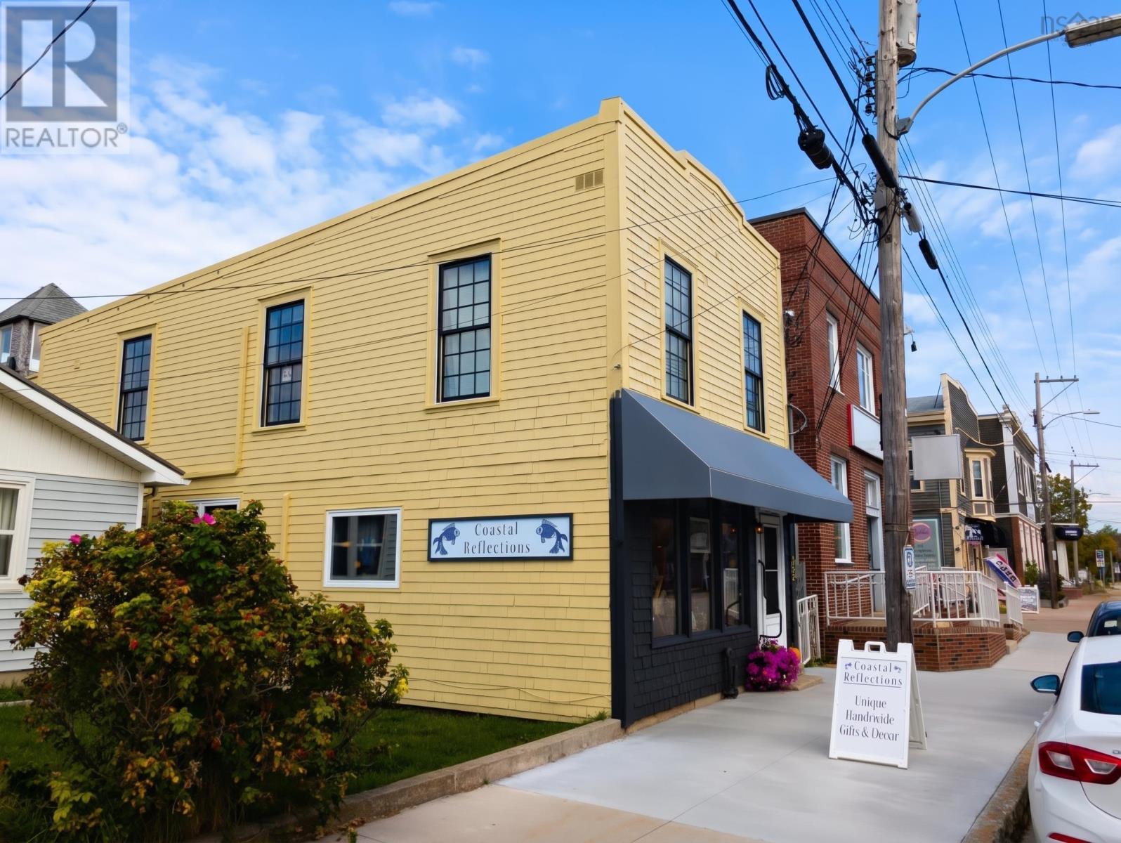 223 St George Street - 3