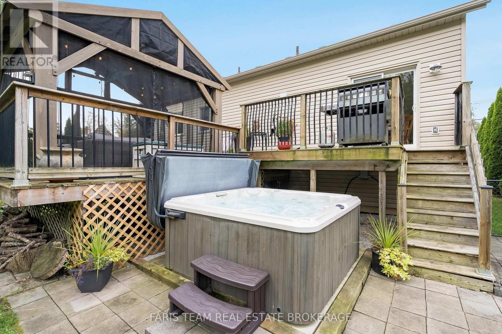 1011 Ferrier Avenue, Innisfil, ON photo 17