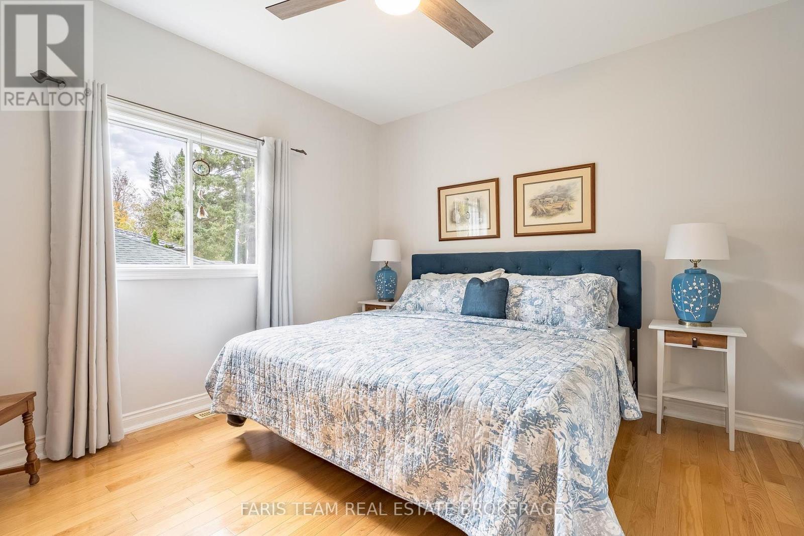 1011 Ferrier Avenue, Innisfil, ON photo 8