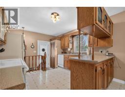 Living room - 135 Hennessey Road, Moncton, NB E1A4Y8 Photo 10